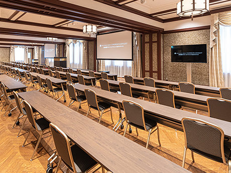 スクール形式のイメージ